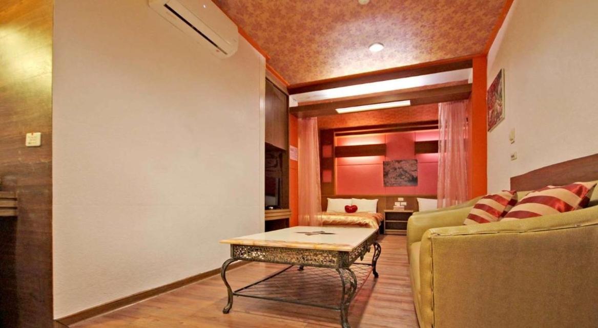 日月潭 -日月住館-休閒旅館- 水社碼頭 Yuchi Εξωτερικό φωτογραφία