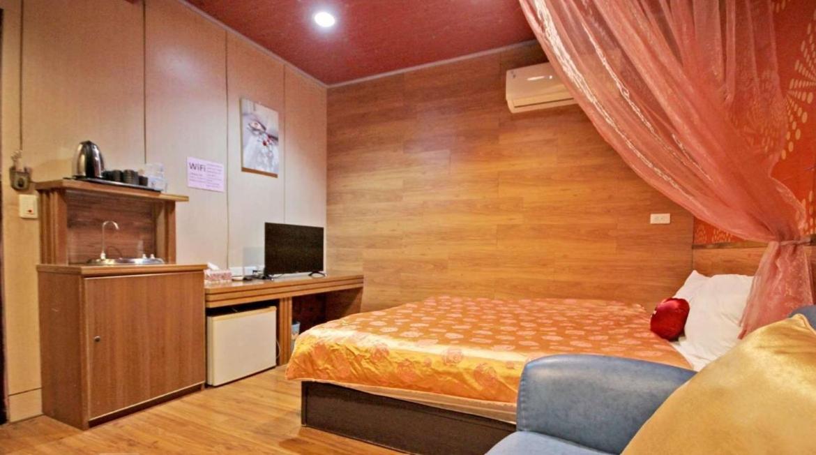 日月潭 -日月住館-休閒旅館- 水社碼頭 Yuchi Εξωτερικό φωτογραφία